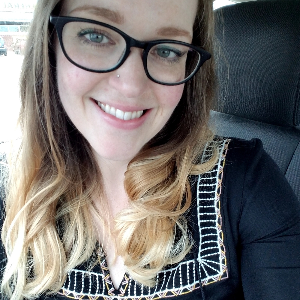 Meet your Posher, Mandy